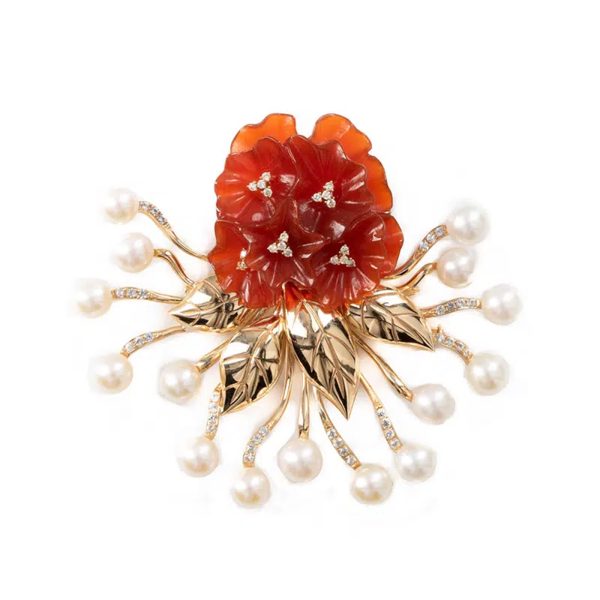 Mountain Beauty Laligurans Pendant/ Brooch with Pearl Splash/ Agate